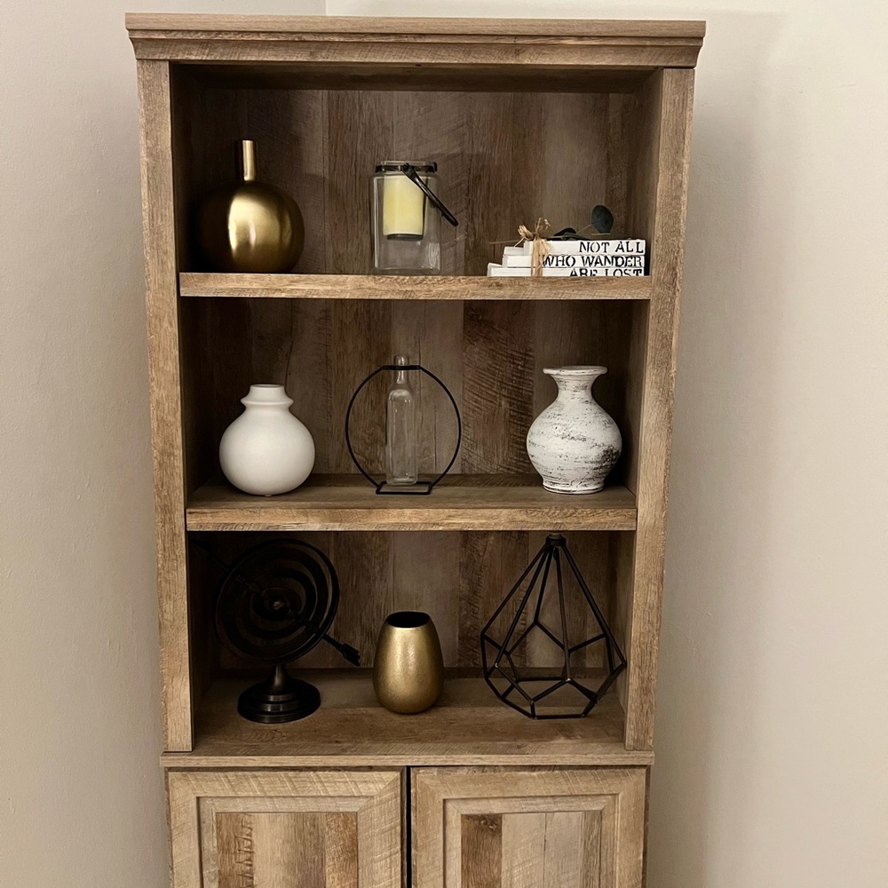 Home Decor - Picture 2 of 2